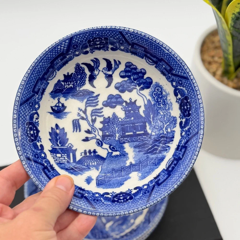 Vintage Japan Blue Willow Small Bowls 6